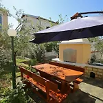 Apartman 20 *