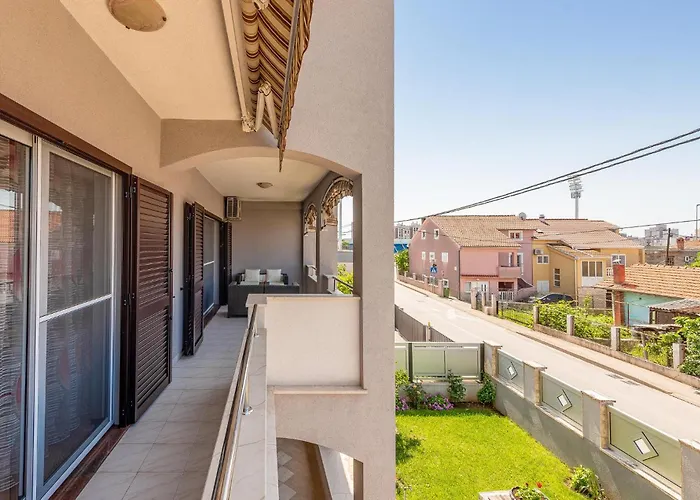 20 Апартаменты