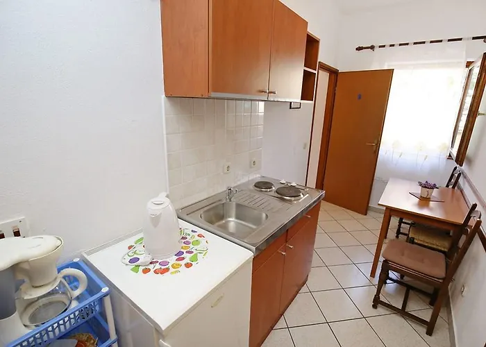 Apartment 20 *
